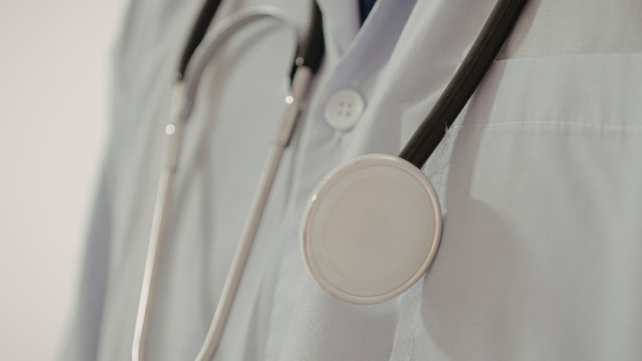 Gambar sampul untuk Metafora Jas Putih